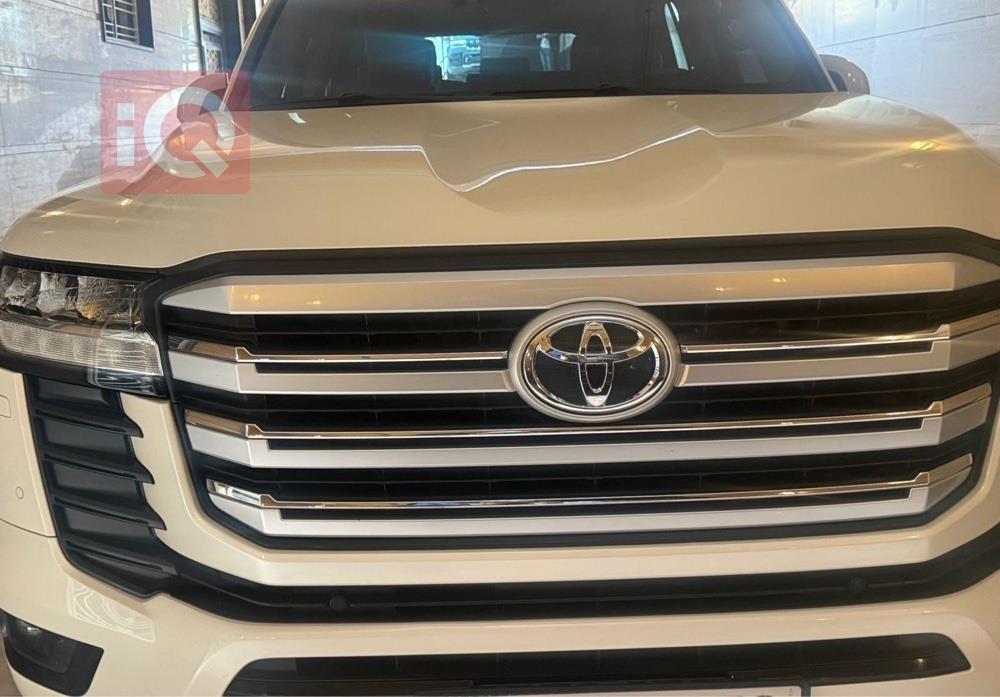 تويوتا لاندكروزر